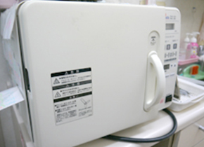 オートクレープ（高圧蒸気滅菌器）